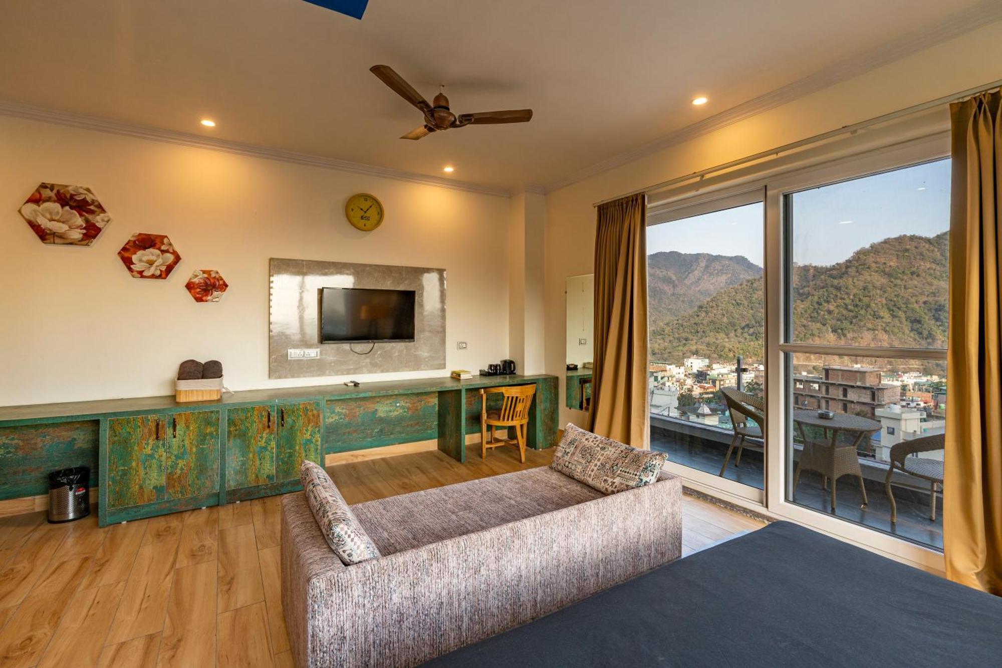 The Hosteller Rishikesh, Upper Tapovan Exterior foto